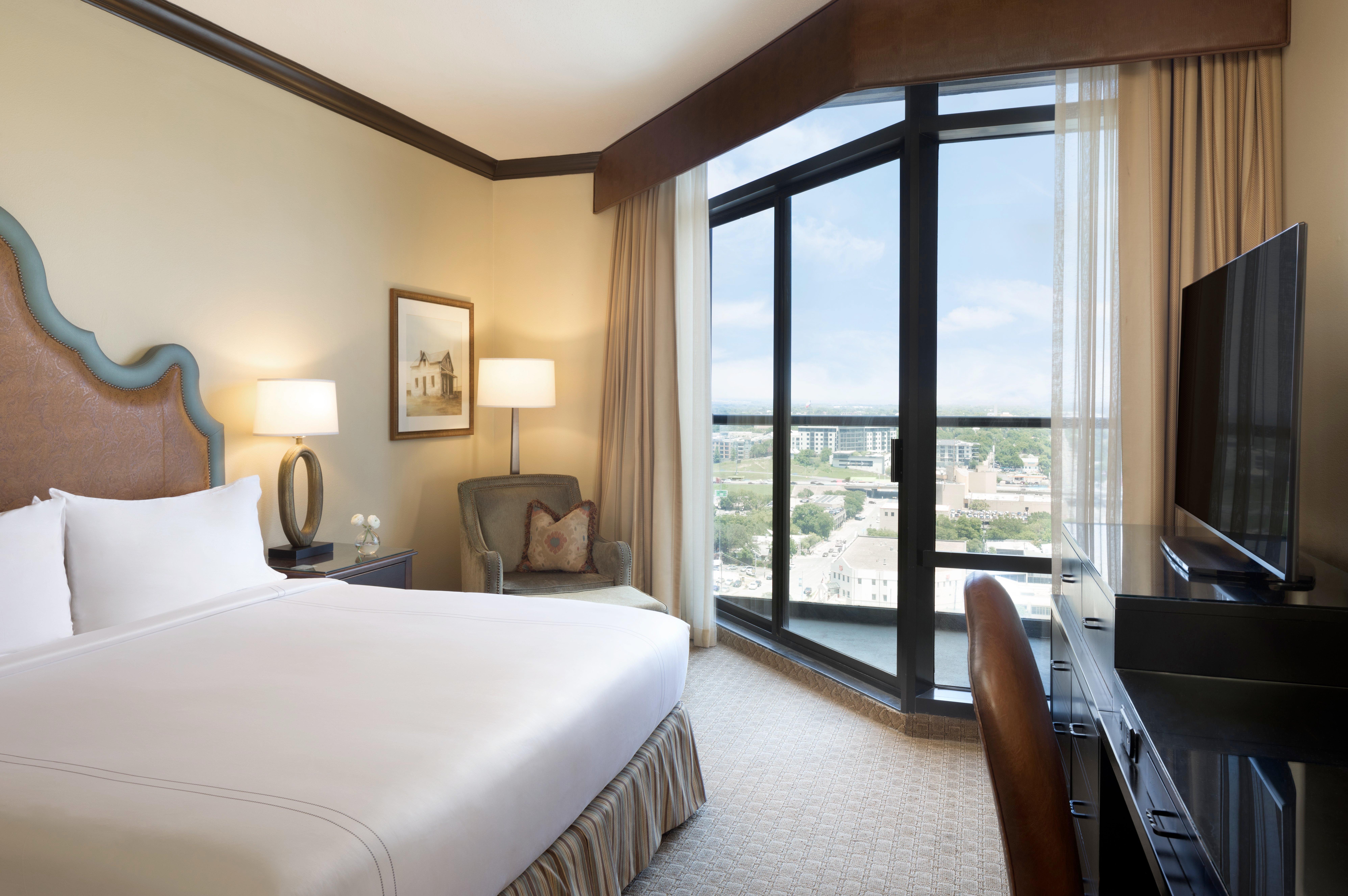 Omni Austin Hotel Downtown Екстериор снимка
